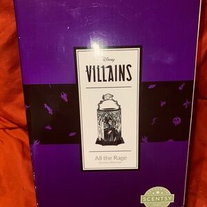 Scentsy Villains All the Rage Warmer